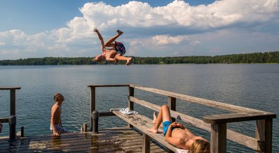 07-16-2018,Helsinki,,Finland.,Teenagers,Relax,And,Jumping,In,Water,On
