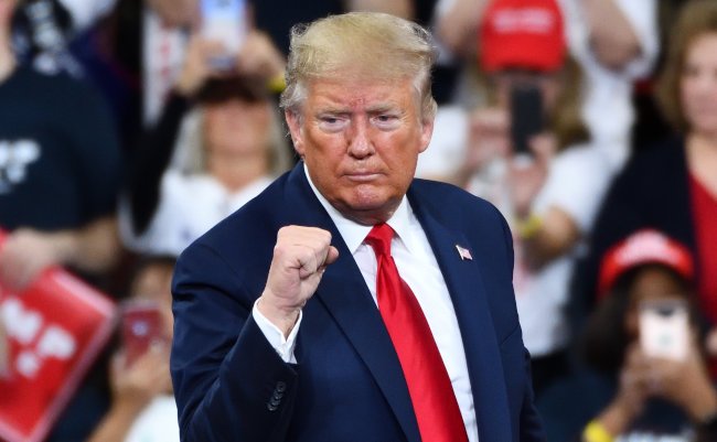Hershey,,Pa,-,December,10,,2019:president,Donald,Trump,Gestures,The