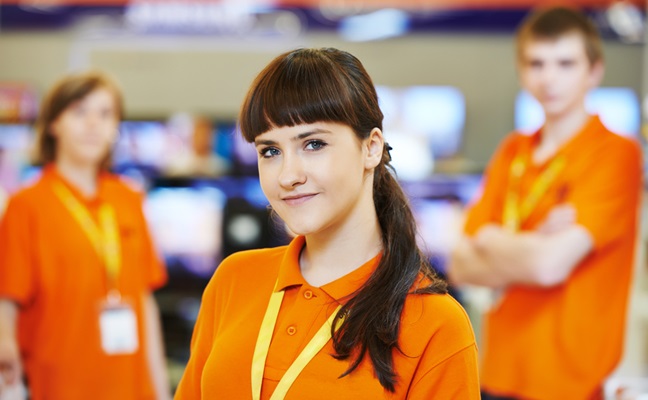 Positive,Team,Of,Shop,Assistants,In,Supermarket,Store