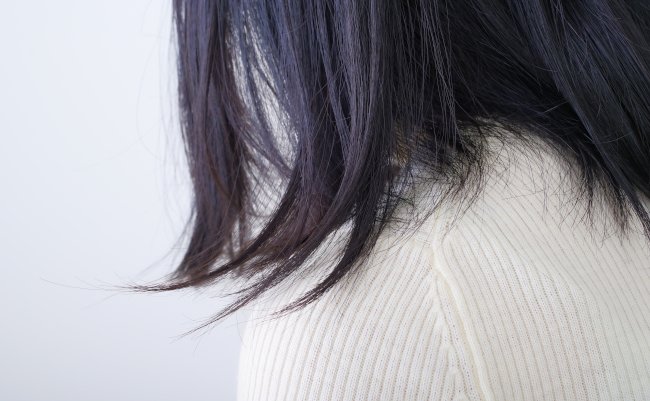 The,Back,Of,A,Girl,With,Troubles