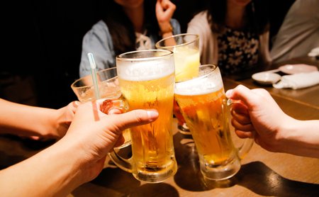 Japanese pub beer cheers