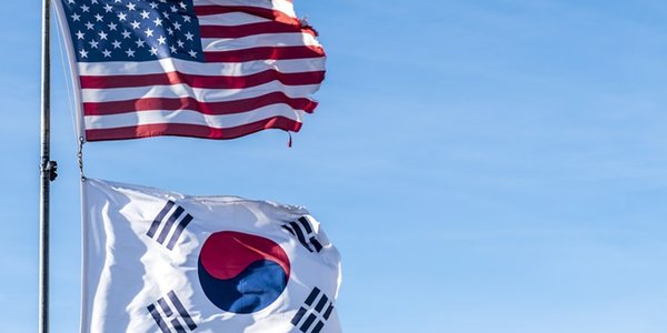 American,Flag,And,South,Korea,Flag,In,Blue,Sky,Background
