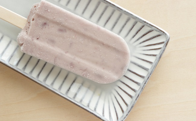 Asian,Red,Bean,Ice,Candy,On,Dish,With,Copy,Space