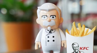 Bangkok,,thailand-,September,21,2018:,Colonel,Harland,Sanders,Doll,With,French