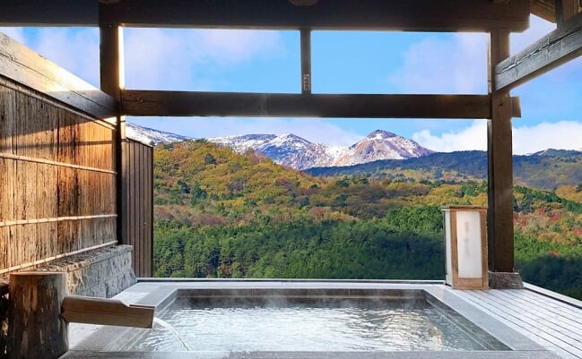 Hot,Spring,In,Beautiful,Nature