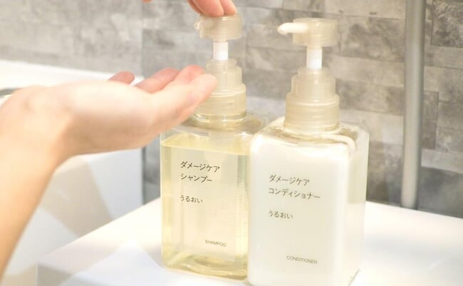 roomie_20231228-muji-uruoi-shampoo-conditioner-01-scaled.jpg