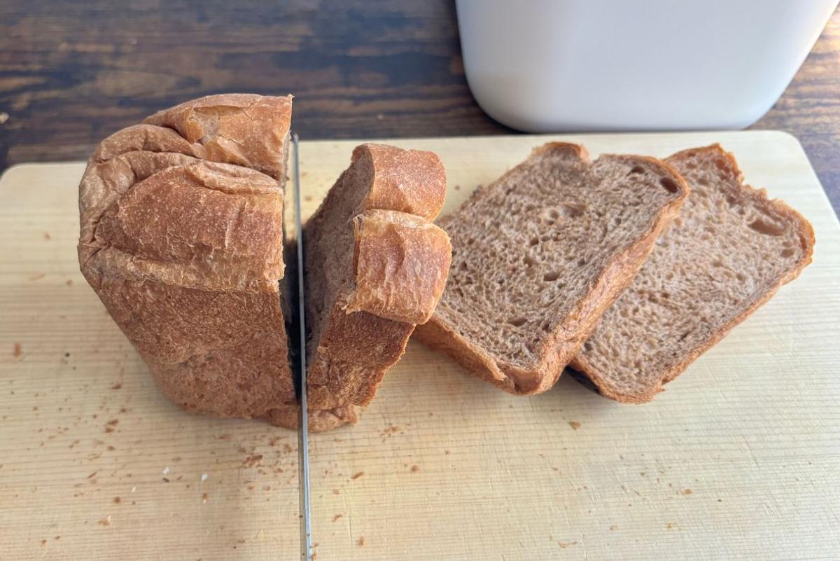 【使用回数小】ホームベーカリー 新製法でおいしさ追求！ パナソニックの業界最小