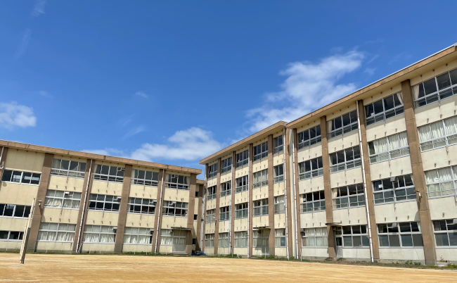 Scenery,Of,Schoolyard,And,School,Building