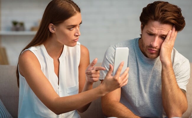 Infidelity.,Jealous,Girlfriend,Showing,Her,Cheating,Boyfriend,His,Phone,Demanding