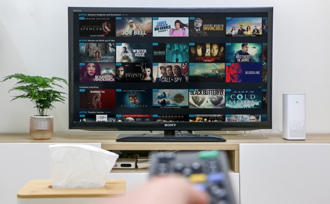 Uk,-,April,5th,2022:,Watching,Tv,,A,Great,Choice