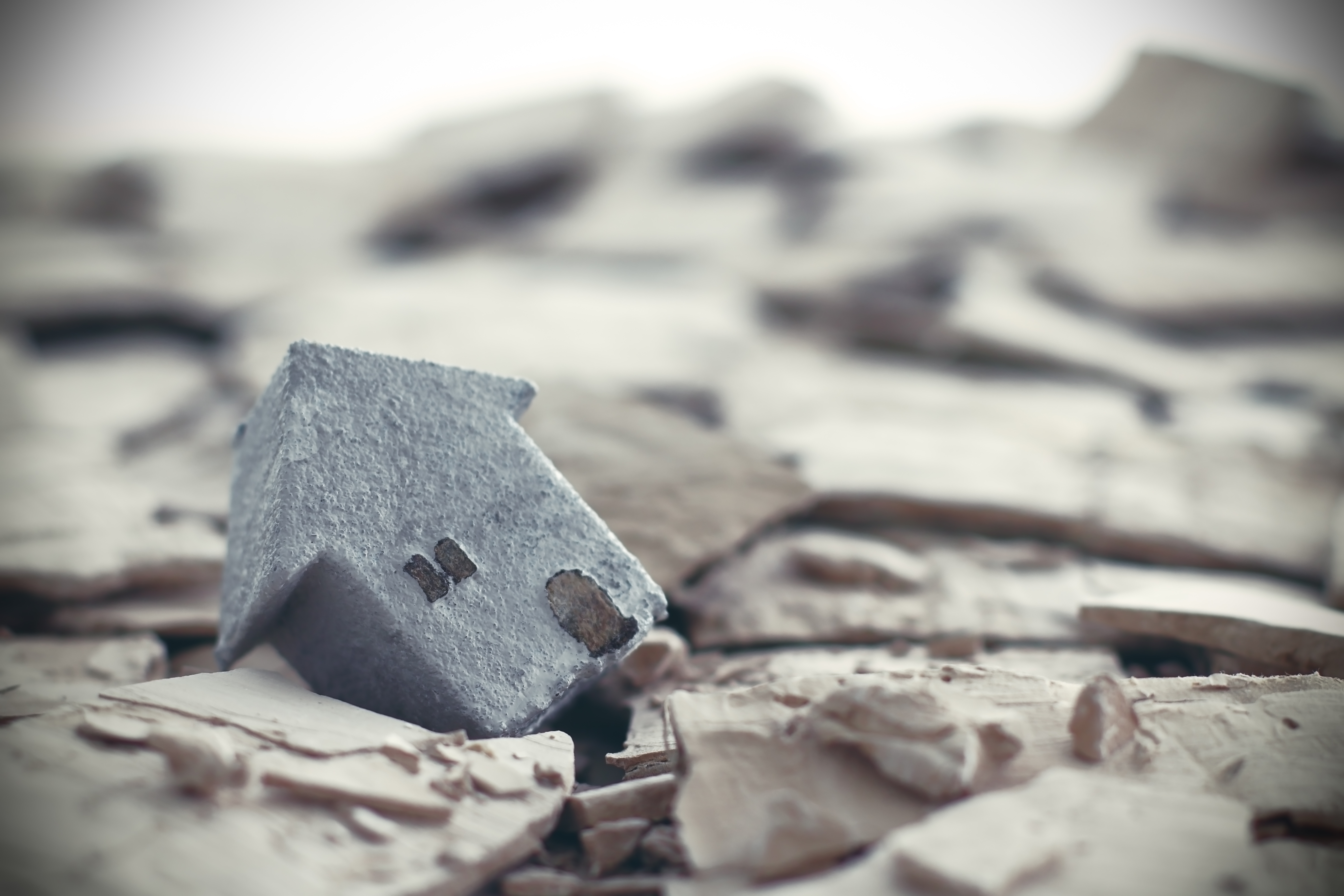 Natural,Disasters,And,House,Collapse