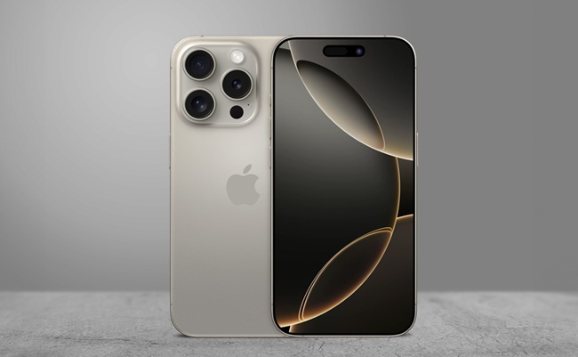 Antalya,,Turkey,-,September,10,,2024:,Newly,Released,Aluminium,Iphone