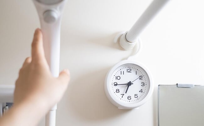 roomie_20250407_mujirushi_bath-clock_thumbnail.jpg