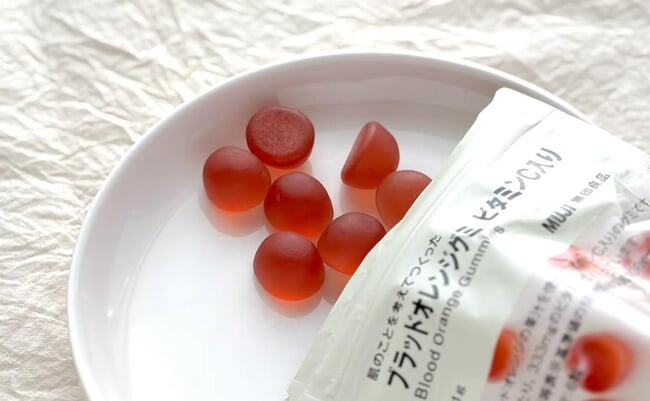 roomie_muji-blood-orange-gummies.jpg