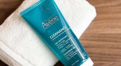 roomie_avene-oilcontrol-gel-wash.jpg