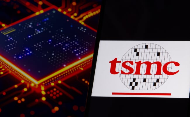 Tsmc,(taiwan,Semiconductor,Manufacturing,Company,Limited),Logo,On,A,Smartphone