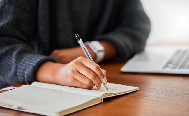 Notebook,,Writing,And,Hand,In,Home,For,Entrepreneurship,,Small,Business