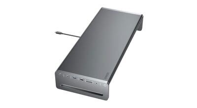 配線ごちゃつきゼロ！ Ankerの「10 in 1 モニタースタンド」でシゴデキ