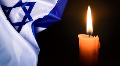 Holocaust,Remembrance,Day.,Yom,Hashoah.,Bright,Burning,Candle,And,The