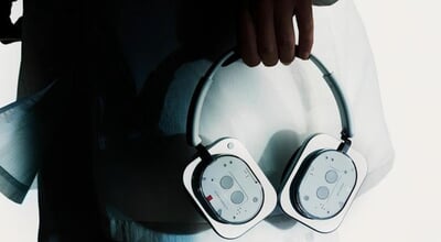 【新品未開封】Nothing2026年福袋 nasu6 ヘッドフォンセット 見た目は個性派、でも中身は本格派。Nothingのヘッドホンのギャップに