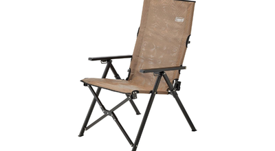 キャンプのQOLを上げる。3段階リクライニングで快適なコールマンのレイ