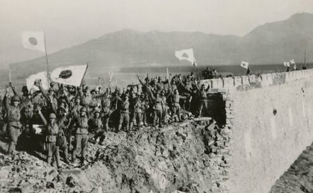 参政党が推して自民党が検討する「国旗損壊罪」が日本を滅ぼしかねないリアルな理由