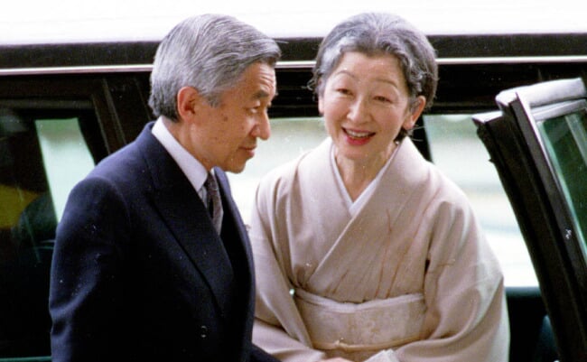 Washington,,D.c.,,12,August,1994,--,Japanese,Emperor,Akihito,And