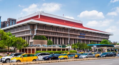 Taipei,,Taiwan-,May,9,,2020:,View,Of,Taipei,Main,Station.