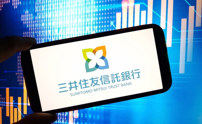 Konskie,,Poland,-,February,09,,2024:,Sumitomo,Mitsui,Trust,Bank