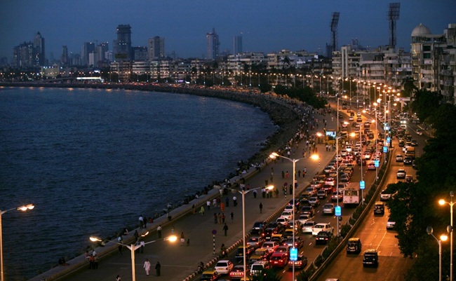 Mumbai,,India,-,June,16,,2008:,A,View,Of,The
