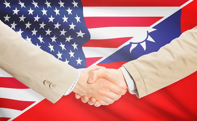 Businessmen,Shaking,Hands,-,United,States,And,Taiwan