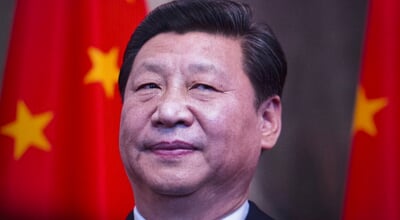Chinese,President,Xi,Jinping,Smiles,In,Front,Of,The,Chinese