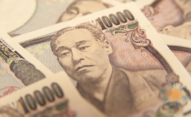 10,000,Yen,Note,,Close-up,On,Face,On,Ten,Thousand
