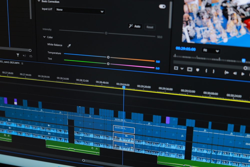 Edit,Videos,On,A,Laptop