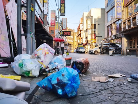 1973年日本のトイレットペーパー騒動と酷似。中東戦争が引き起こす「韓国ゴミ袋消滅」の衝撃