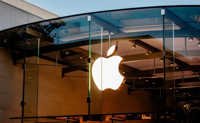 Palo,Alto,,Ca,Us,-,November,9,,2025:,The,Apple