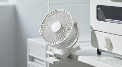 roomie_20260427-mio-muji-portablefan-01.jpg