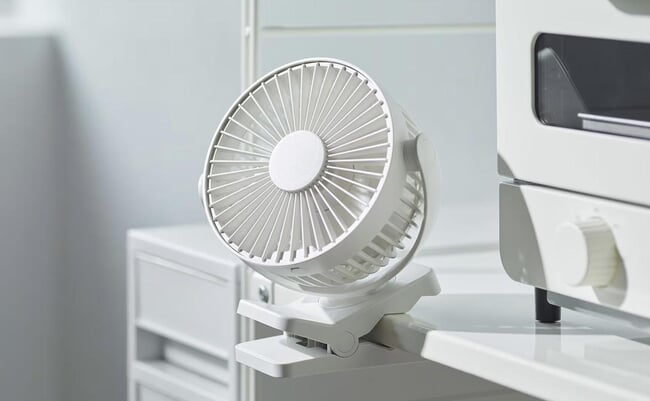 roomie_20260427-mio-muji-portablefan-01.jpg