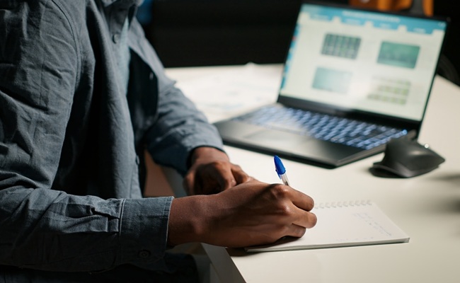 Remote,Job,Professional,At,His,Personal,Office,Balancing,Activities,Like