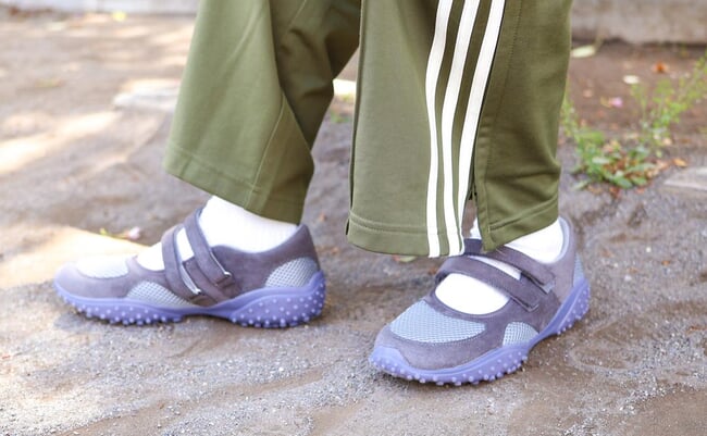 roomie_20260430-guxrokh-doublestrap-balletsneakers-01.jpg