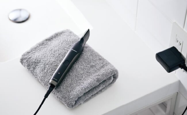 新品 パナソニック ボディトリマー 充電式 日本製刃 ムダ毛 徐毛 全身 きれい 夏の短パンも怖くない！ムダ毛ケアはパナソニックのボディトリマーに