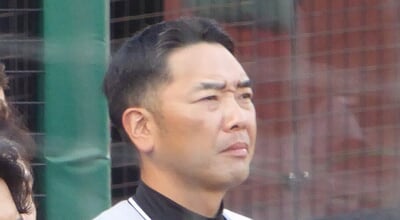 Shinnosuke_Abe_as_manager-1