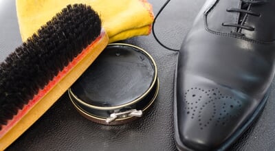 Shoe,Polish,brush,,Rag,And,Black,Shoe