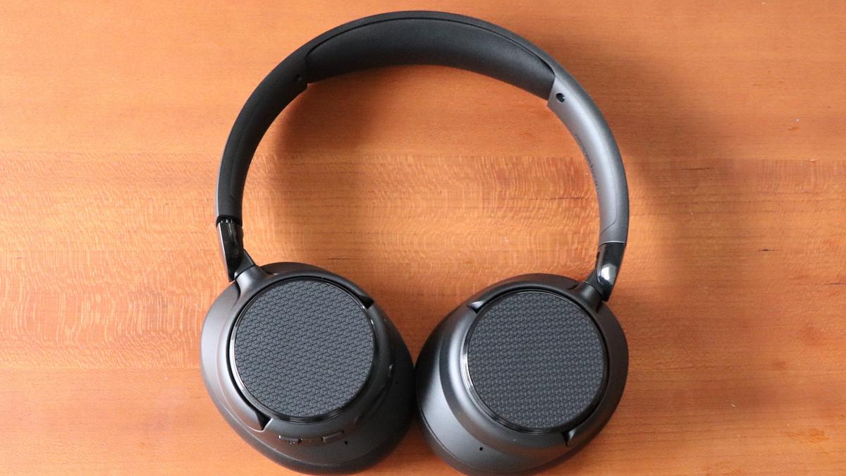 roomie_251117_amazon_headphone_01.jpg