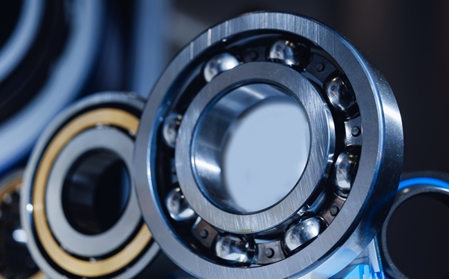 Close-up,Of,Precision,Ball,Bearings,After,Cnc,Machining.