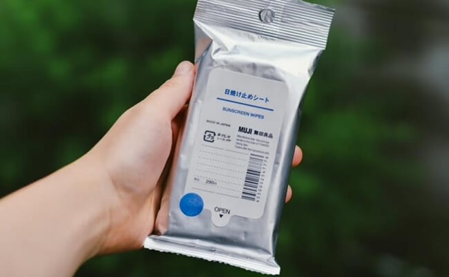 roomie_20240520_muji_sunscreen-wipes_thumbnail-1-1.jpg