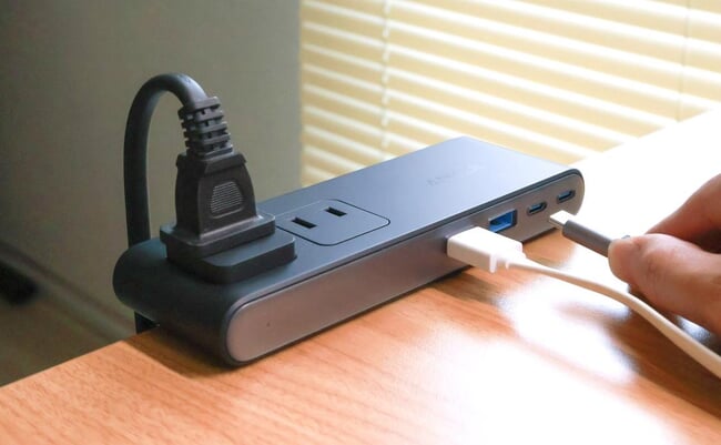 roomie_20267027-anker-nano-power-strip-01.jpg