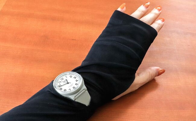 roomie_260709_yamajitsu_armcover_01.jpg