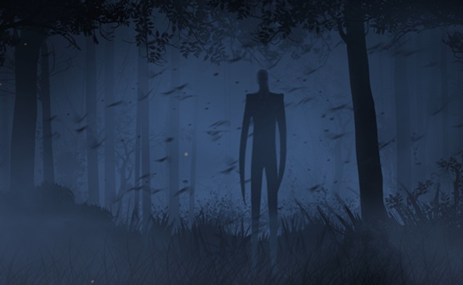 Slender,Creature,In,Foggy,Forest,With,Bats,Features,A,Dark