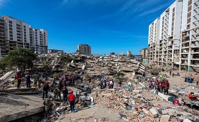 La,Guaira,,Venezuela,-,June,29,,2026:,A,Rescue,Team